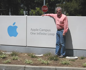 Apple2-Campus300x245